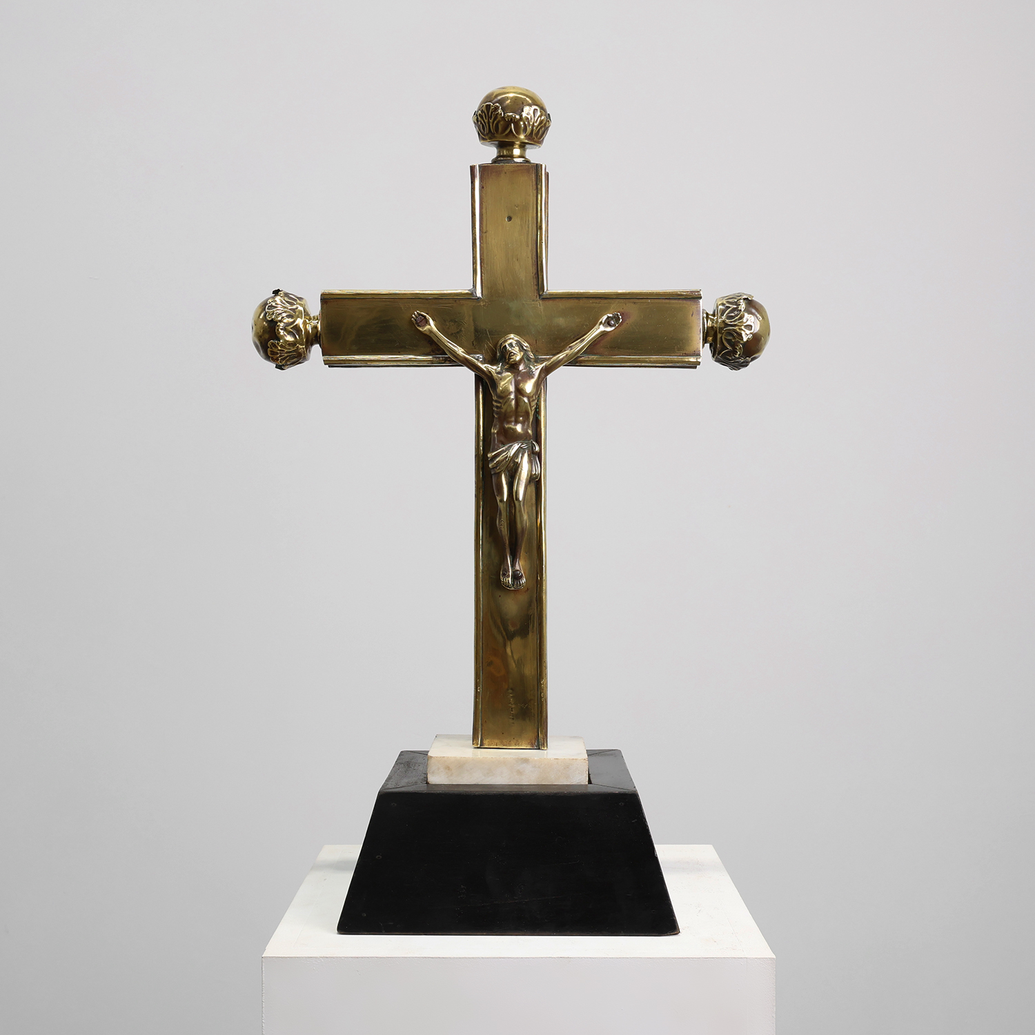 Belgian Processional Crucifix on Pedestal, 16th Century-img